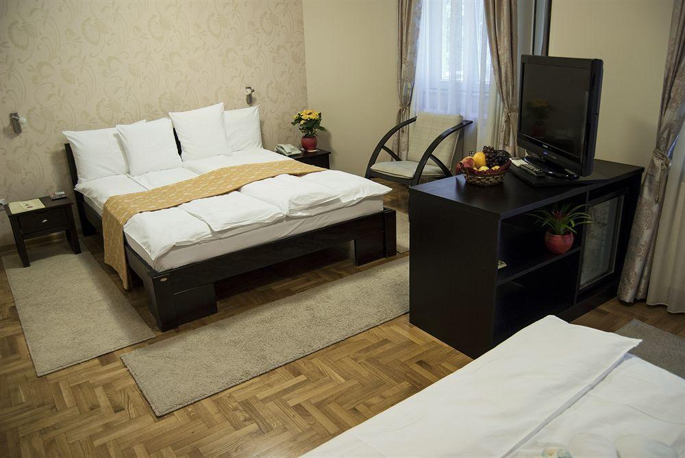 Villa Forest Belgrad Exterior foto