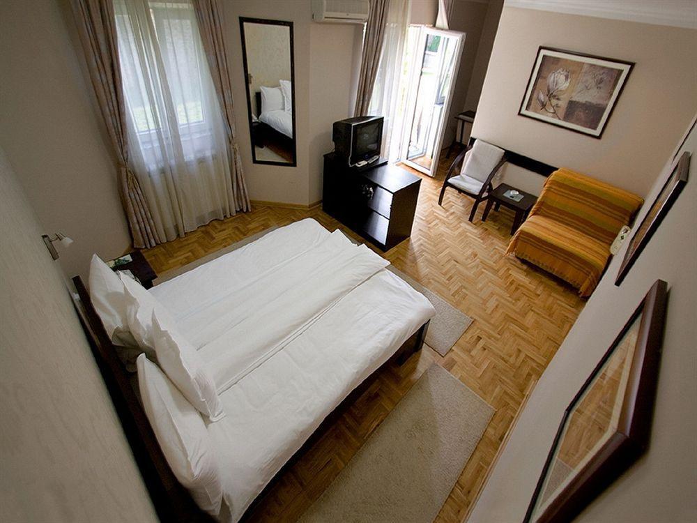 Villa Forest Belgrad Exterior foto