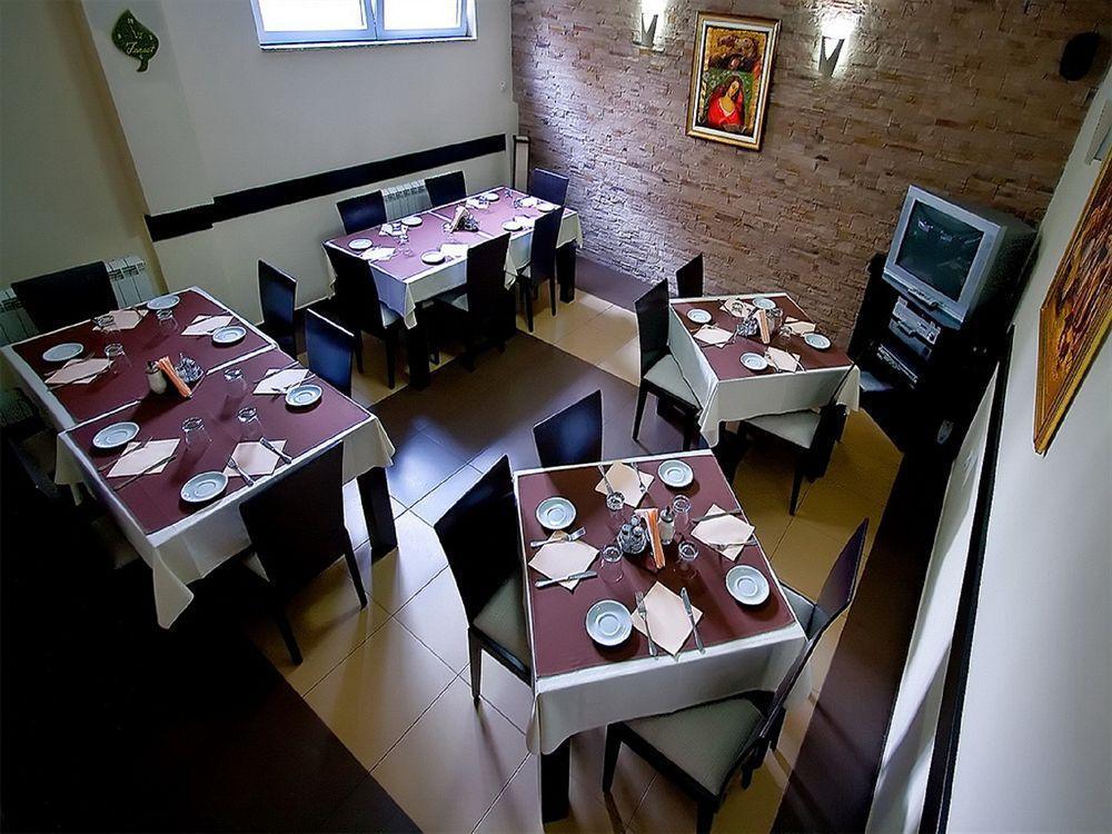 Villa Forest Belgrad Exterior foto